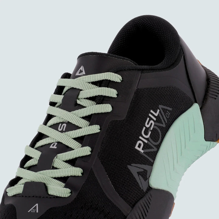 Nova01 Training Shoes